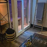 Les Bc Bg 아파트